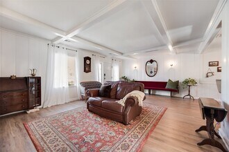 2216 W Lotus Ave in Fort Worth, TX - Building Photo - Building Photo