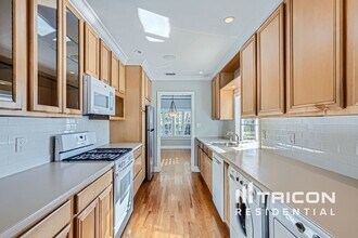 135 E Miller St in Orlando, FL - Foto de edificio - Building Photo