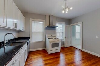 166 Sydney St in Boston, MA - Building Photo - Building Photo