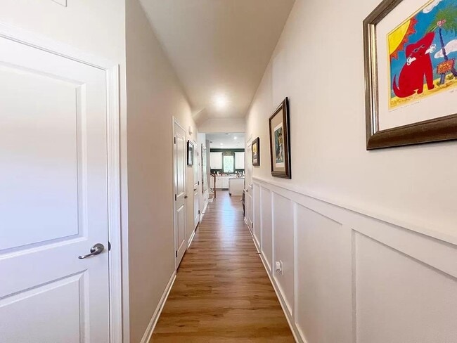 100 Lilywood Ct in Simpsonville, SC - Building Photo - Building Photo