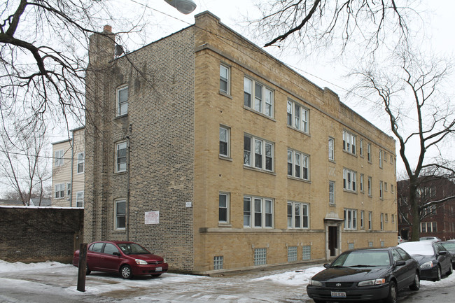 2180 W Giddings St in Chicago, IL - Building Photo - Building Photo