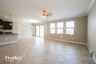931 Terra Vista St in Brandon, FL - Building Photo - Building Photo