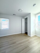 39 Schofield St in Providence, RI - Foto de edificio - Building Photo