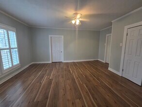 517 W 9th St in Kannapolis, NC - Foto de edificio - Building Photo