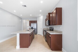 13250 SW 272nd St in Homestead, FL - Building Photo - Building Photo