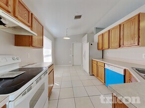 12420 Tree Pointe Ct in Riverview, FL - Building Photo - Building Photo