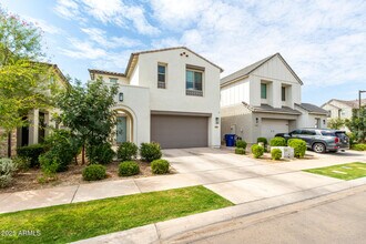 10029 E Tahoe Ave in Mesa, AZ - Building Photo - Building Photo