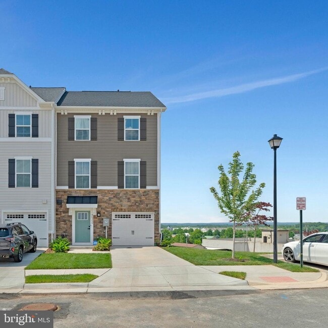 property at 46366 Mount Kellogg Ter