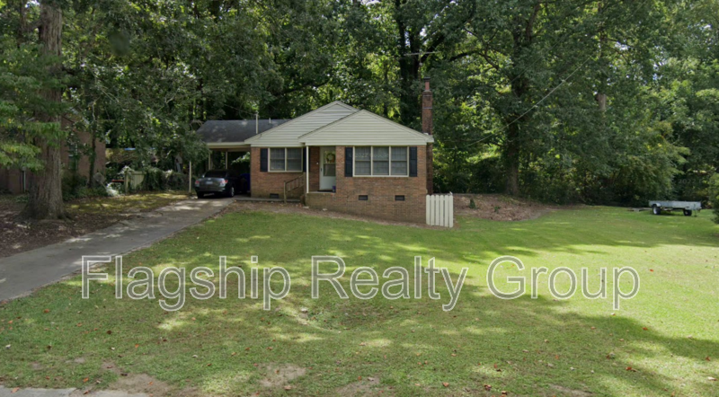 2501 Jefferson Dr in Greenville, NC - Building Photo