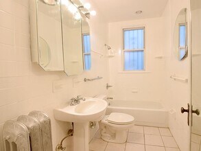 157 Harrison Ave in Jersey City, NJ - Building Photo - Building Photo
