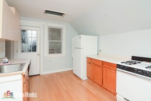 5011 N Western Ave, Unit J01P in Chicago, IL - Building Photo - Building Photo