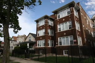 5808-5810 W Erie St Apartments