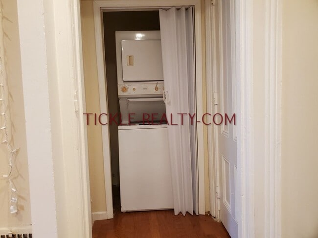 103 Troup St in Rochester, NY - Building Photo - Building Photo