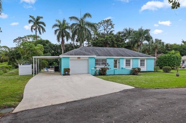 5554 Hibiscus Rd in Jupiter, FL - Building Photo - Building Photo