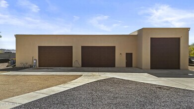 2617 W Desert Hills Dr in Phoenix, AZ - Building Photo - Building Photo