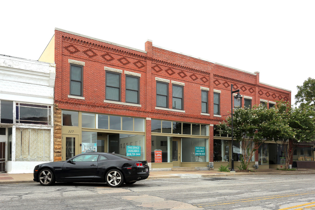 The Noble Lofts in Bartlesville, OK - Foto de edificio