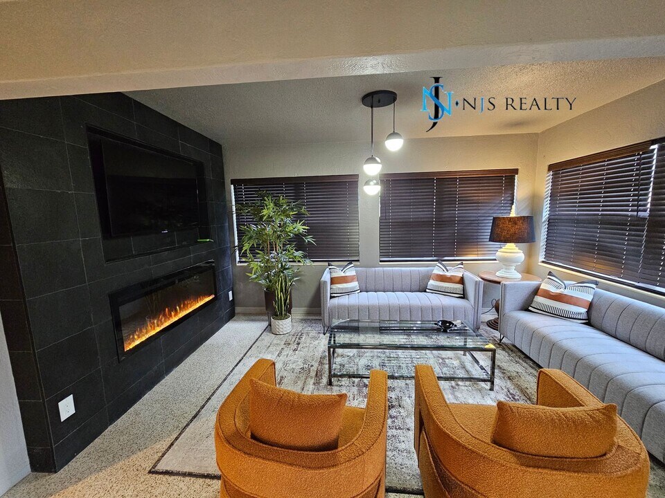 4750 3rd Ave S in St. Petersburg, FL - Building Photo