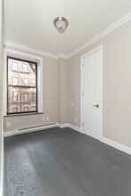 15 W 103rd St in New York, NY - Building Photo - Building Photo