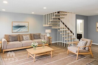 7732 Camino Noguera in San Diego, CA - Building Photo - Building Photo