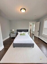 27 McKenn St in Waltham, MA - Building Photo - Building Photo