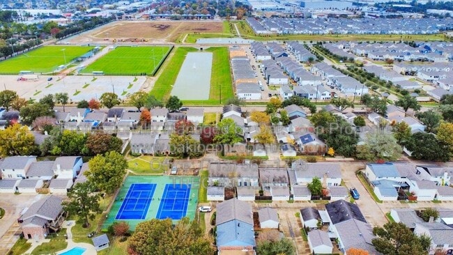 3021 Teague Rd in Houston, TX - Building Photo - Building Photo