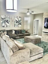 2220 Grantham Ave in Davenport, FL - Building Photo - Building Photo