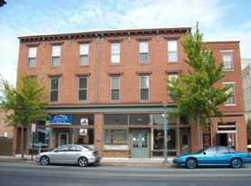 925 N 3rd St Apartamentos