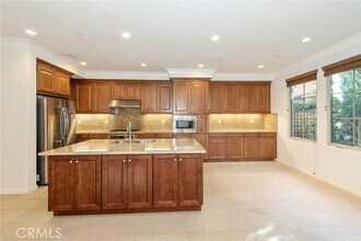 83 Bianco in Irvine, CA - Building Photo - Building Photo