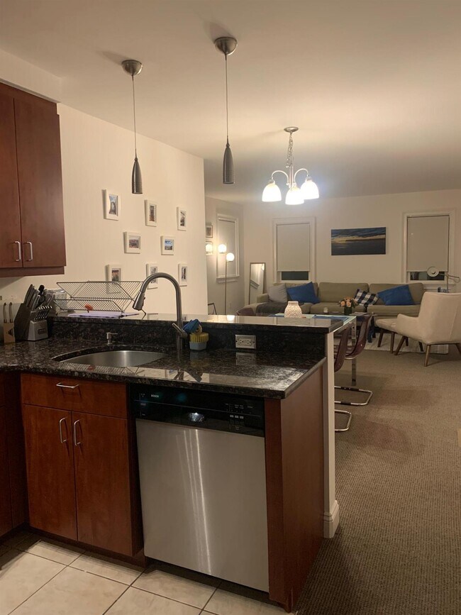 157 Auburn St, Unit 1