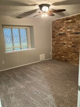 3918 Laura Leigh Dr in Friendswood, TX - Building Photo - Building Photo