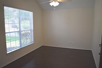 15318 Ochre Leaf Trail in Cypress, TX - Building Photo - Building Photo