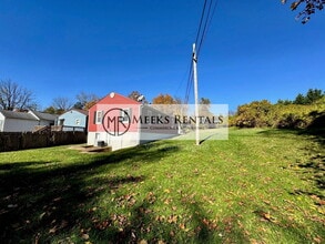 1987 McVeigh Ave in Huntington, WV - Building Photo - Building Photo