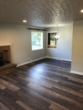 9304 N Howard St in Spokane, WA - Building Photo - Building Photo