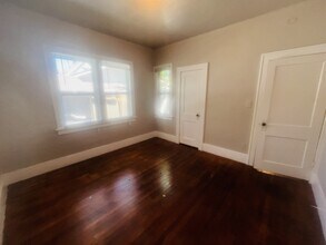 1829 W Park Pl in Oklahoma City, OK - Building Photo - Building Photo