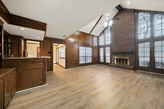 4003 Greenbriar Dr in Missouri City, TX - Building Photo - Building Photo