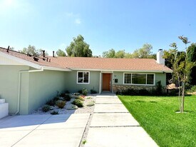 10839 Fellows Ave in Los Angeles, CA - Building Photo