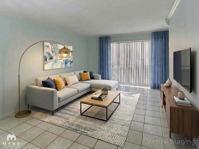 4557 N O'Connor Rd in Irving, TX - Foto de edificio - Building Photo