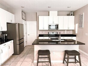 11524 Woodleaf Dr in Bradenton, FL - Building Photo - Building Photo