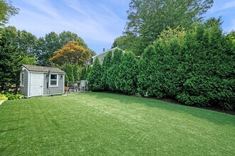 59 Harbor Ave in Marblehead, MA - Building Photo - Building Photo