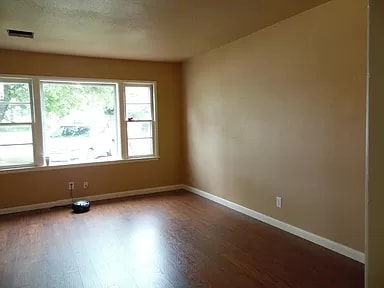 1002 E Campbell St in Edmond, OK - Building Photo - Building Photo