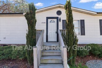 1508 Willow Downs Cir in Willow Spring, NC - Building Photo - Building Photo