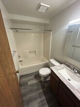 2211 Spansail Dr in Niles, MI - Building Photo - Building Photo