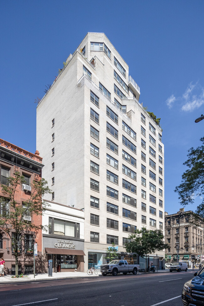 Trafalgar House Condominiums in New York, NY - Foto de edificio - Building Photo