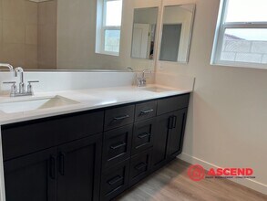 12308 Graham Ct in Bakersfield, CA - Building Photo - Building Photo