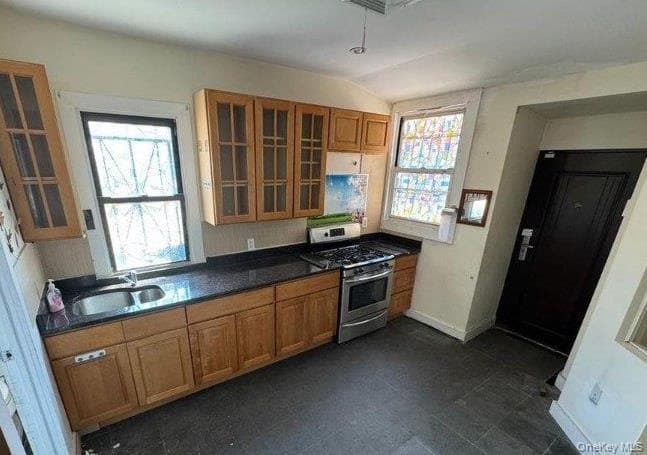 property at 2567 Poe Pl