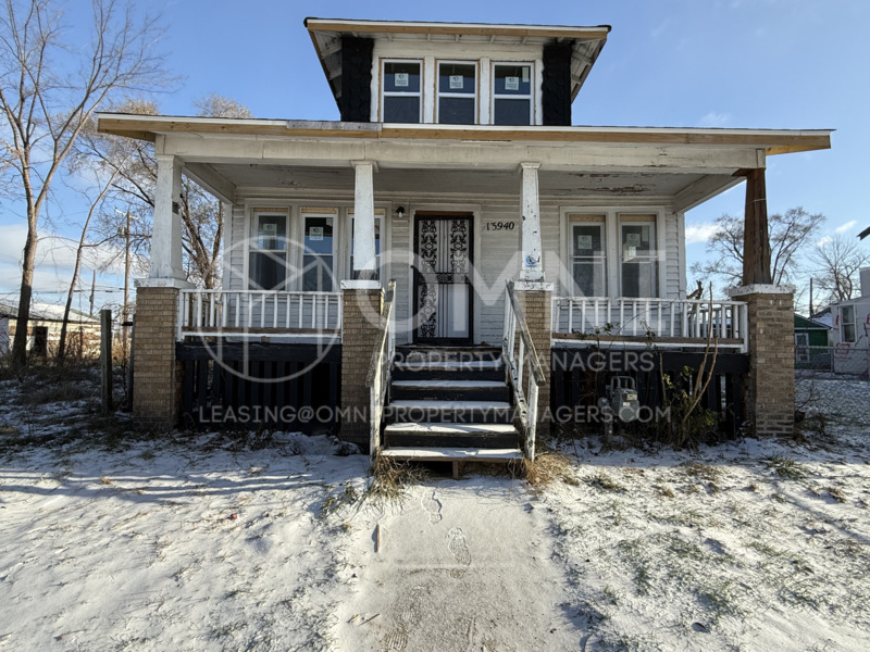 13940 McDougall in Detroit, MI - Foto de edificio