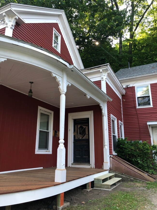 123 Bridge St, Unit 2 in Augusta, ME - Building Photo - Building Photo