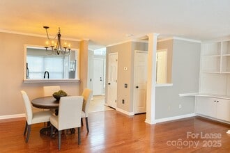 8216 Legare Ct in Charlotte, NC - Building Photo - Building Photo