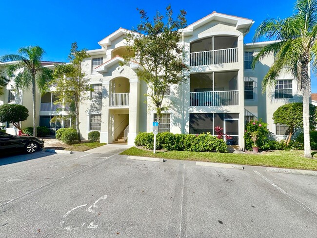 property at 4625 St Croix Ln