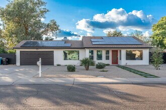 14410 North 42nd Pl in Phoenix, AZ - Building Photo - Building Photo